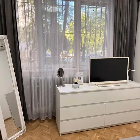 Vitanov Apart/city Pulse Stay-wifi & Near Center *