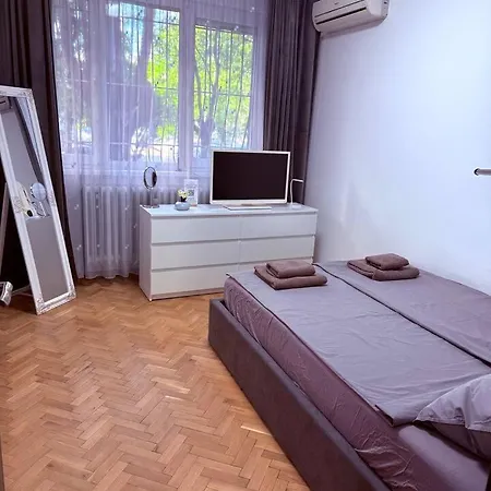 דירה Vitanov Apart/city Pulse Stay-wifi & Near Center *