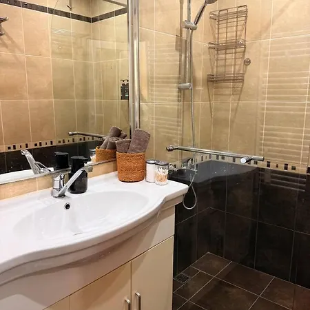 Vitanov Apart/city Pulse Stay-wifi & Near Center * Sofia