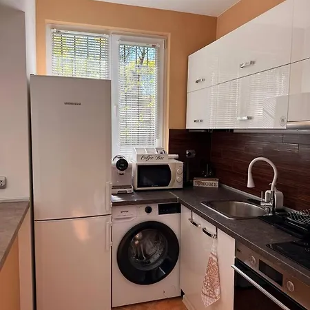 Vitanov Apart/city Pulse Stay-wifi & Near Center